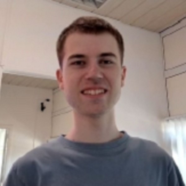 Martijn, tandartsassistent en baliemedewerker bij Dentaal Naaldwijk